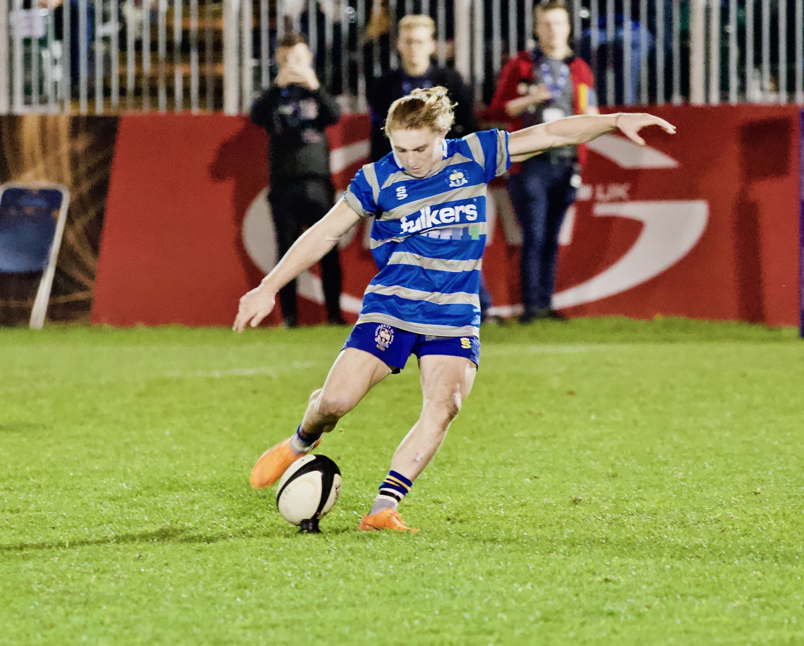 Last-minute penalty secures Anniversary Game success for Team Bath in ...